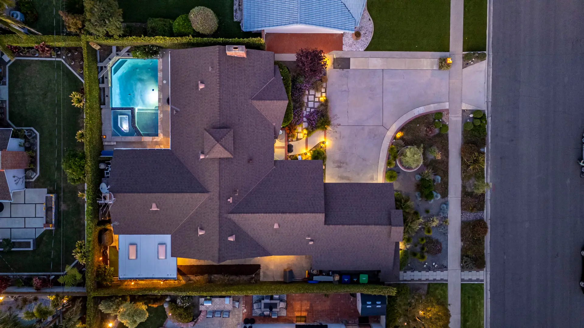 Aerial listing photo – Woodstock